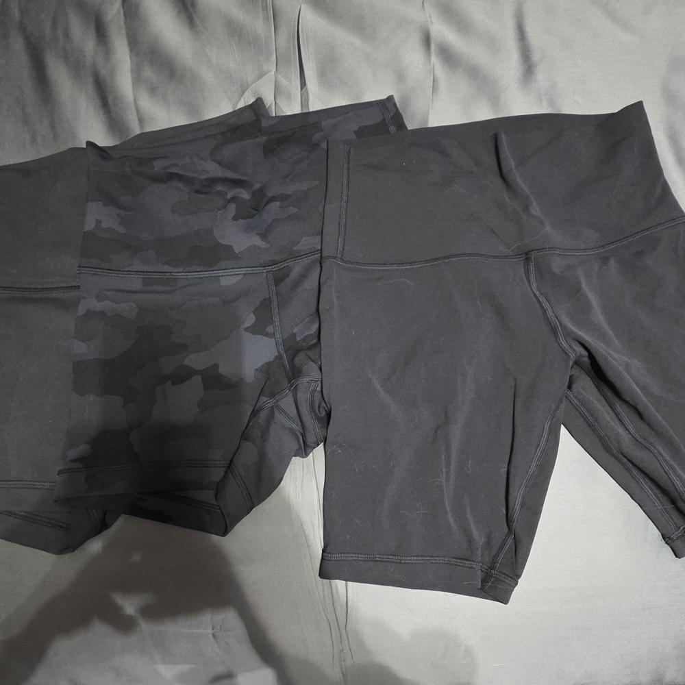 lululemon athletica Black and Camo Women's Bike Shorts
